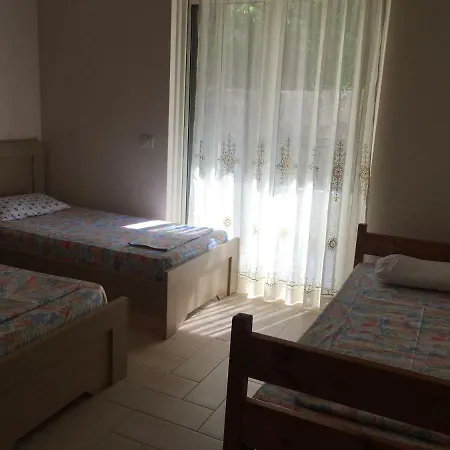 Maggie House Apartment